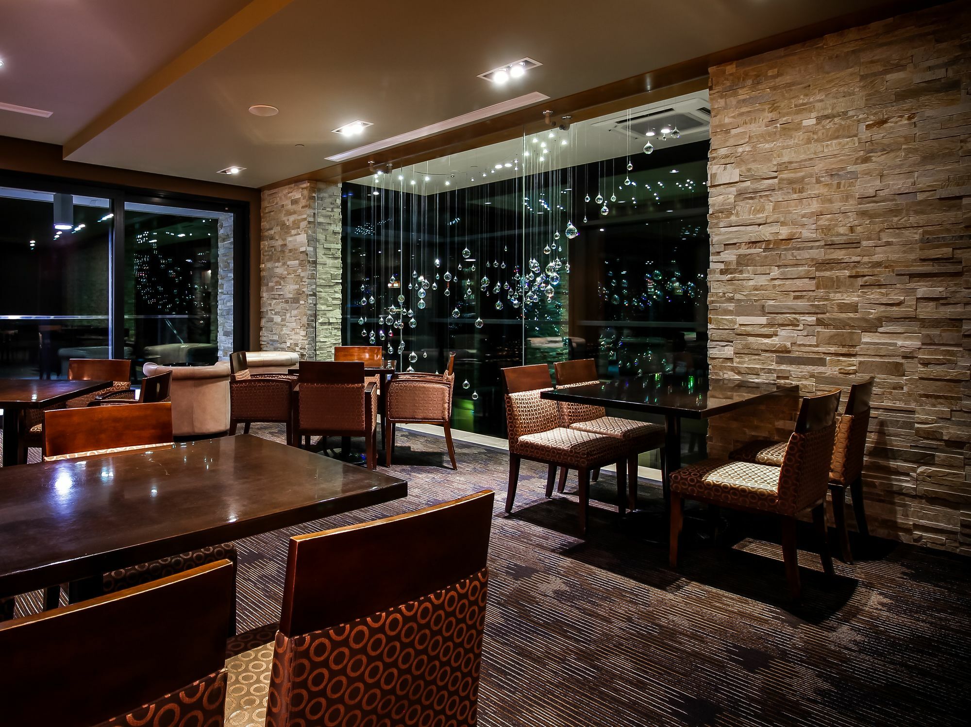 Sparkling Hill Resort And Spa - Adults-Only Resort Vernon Bagian luar foto