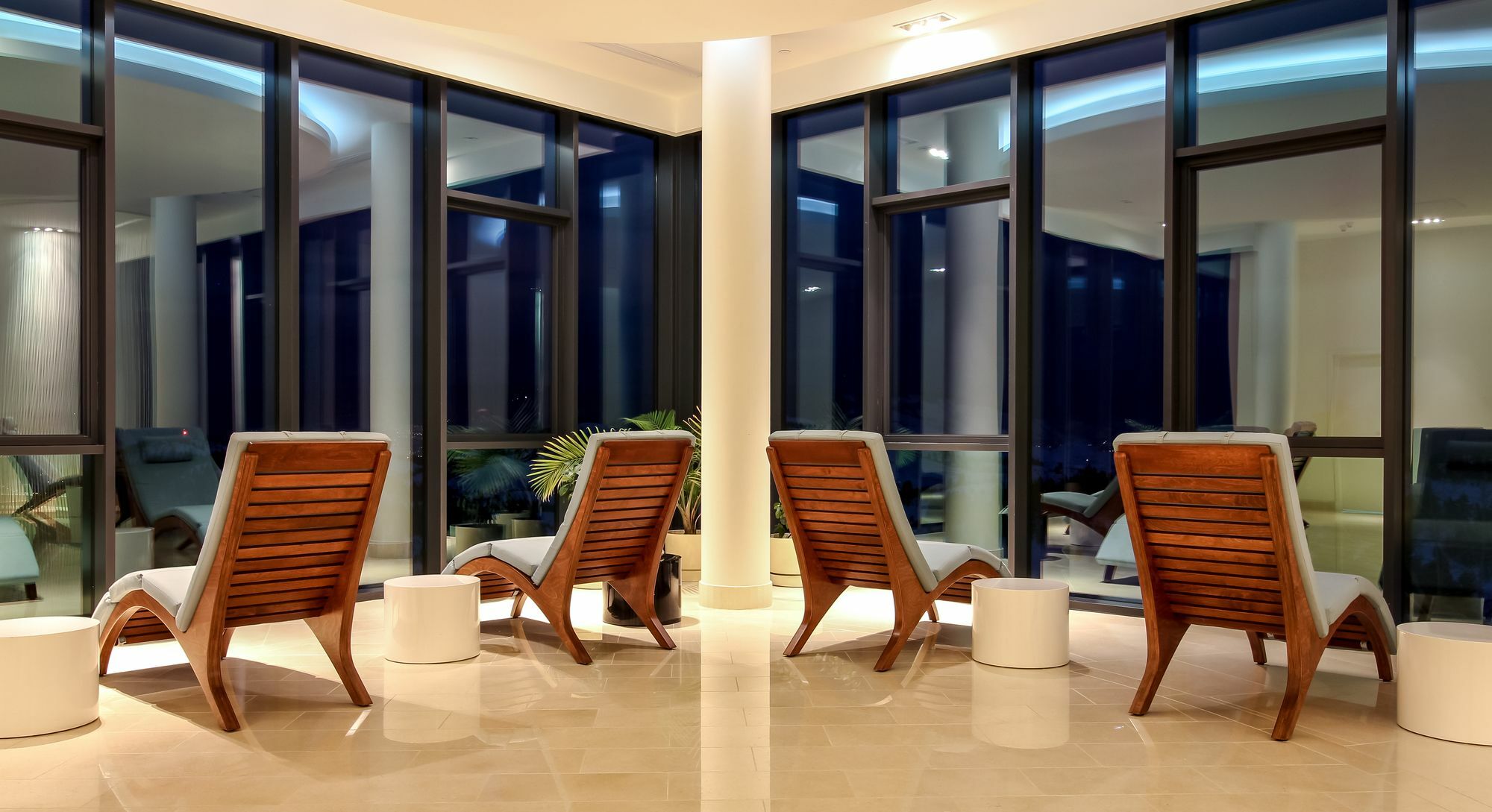 Sparkling Hill Resort And Spa - Adults-Only Resort Vernon Bagian luar foto